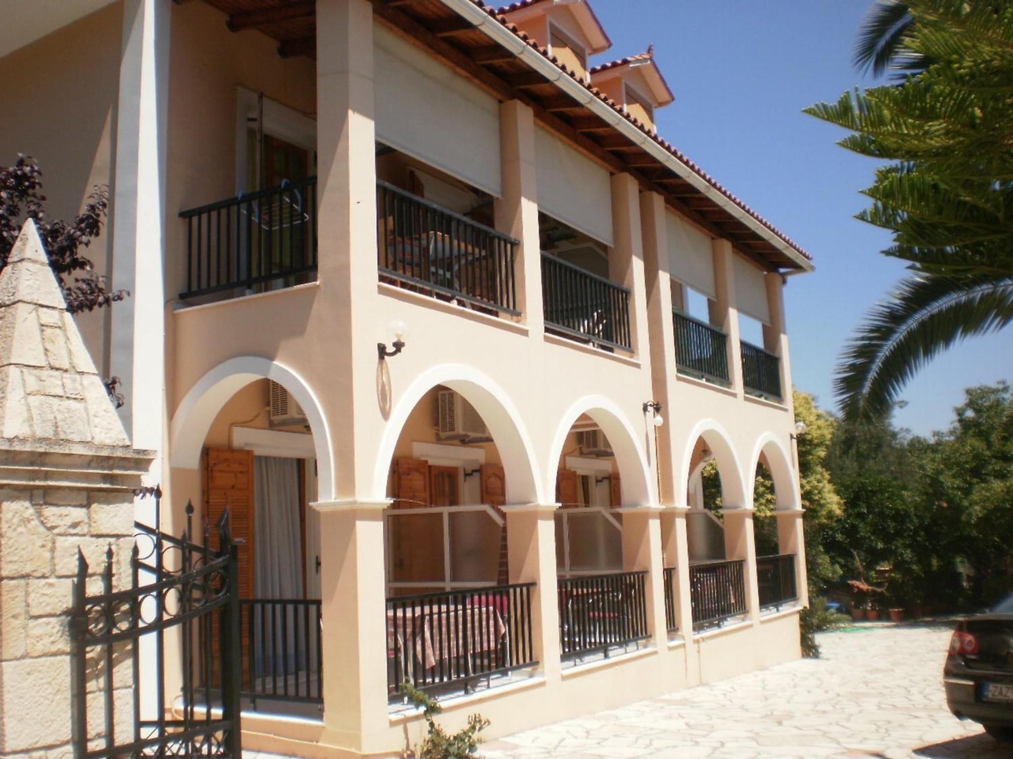 Loukas Inn Family Resort Keri 객실 사진